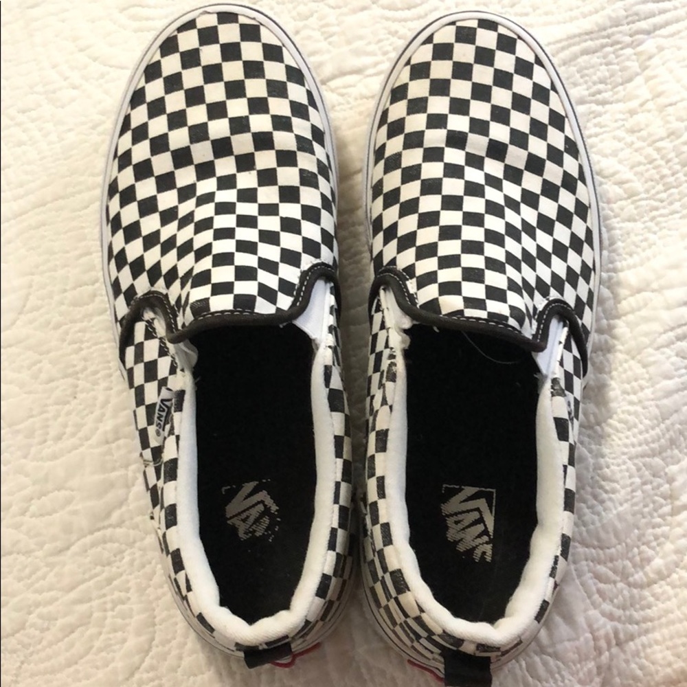 checkered vans